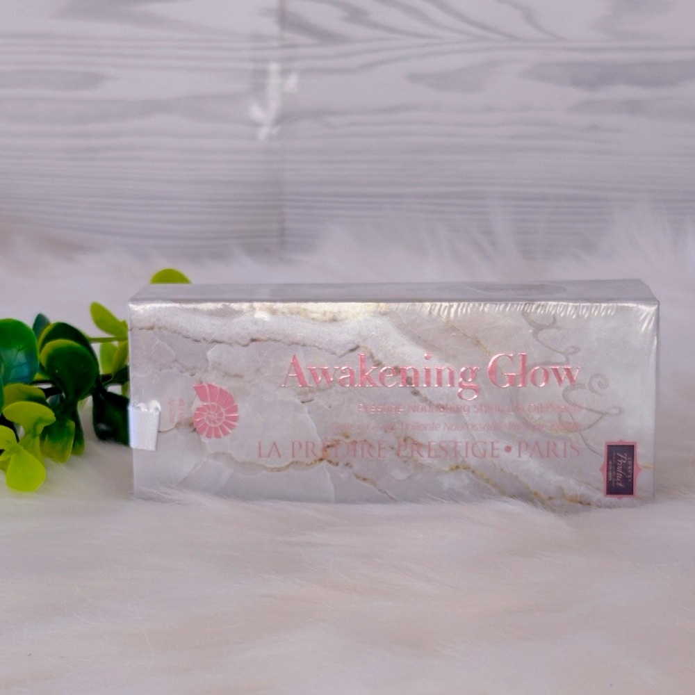 Awakening Glow Prestige Nourishing Peach Shiny Lip Oil - Picture 2 of 6